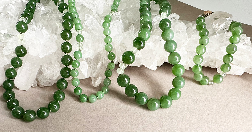 Real Burma Green Jade Sweater Chain Necklace Men Women Genuine Natural  Emerald Jadeite 108 Bead Mala Beaded Amulet Necklaces - AliExpress